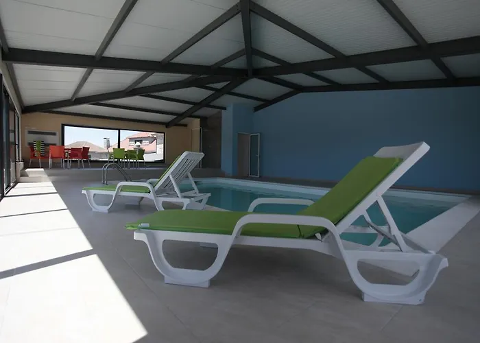 Casas De *