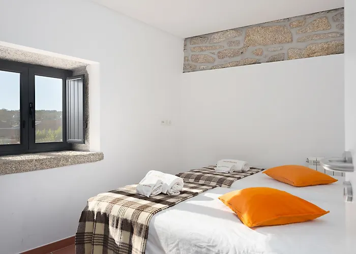 Casas De * Sequeiros (Guarda)